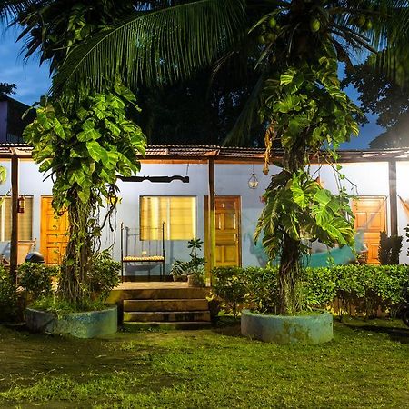 Hotel Hamacas ริวาส ภายนอก รูปภาพ