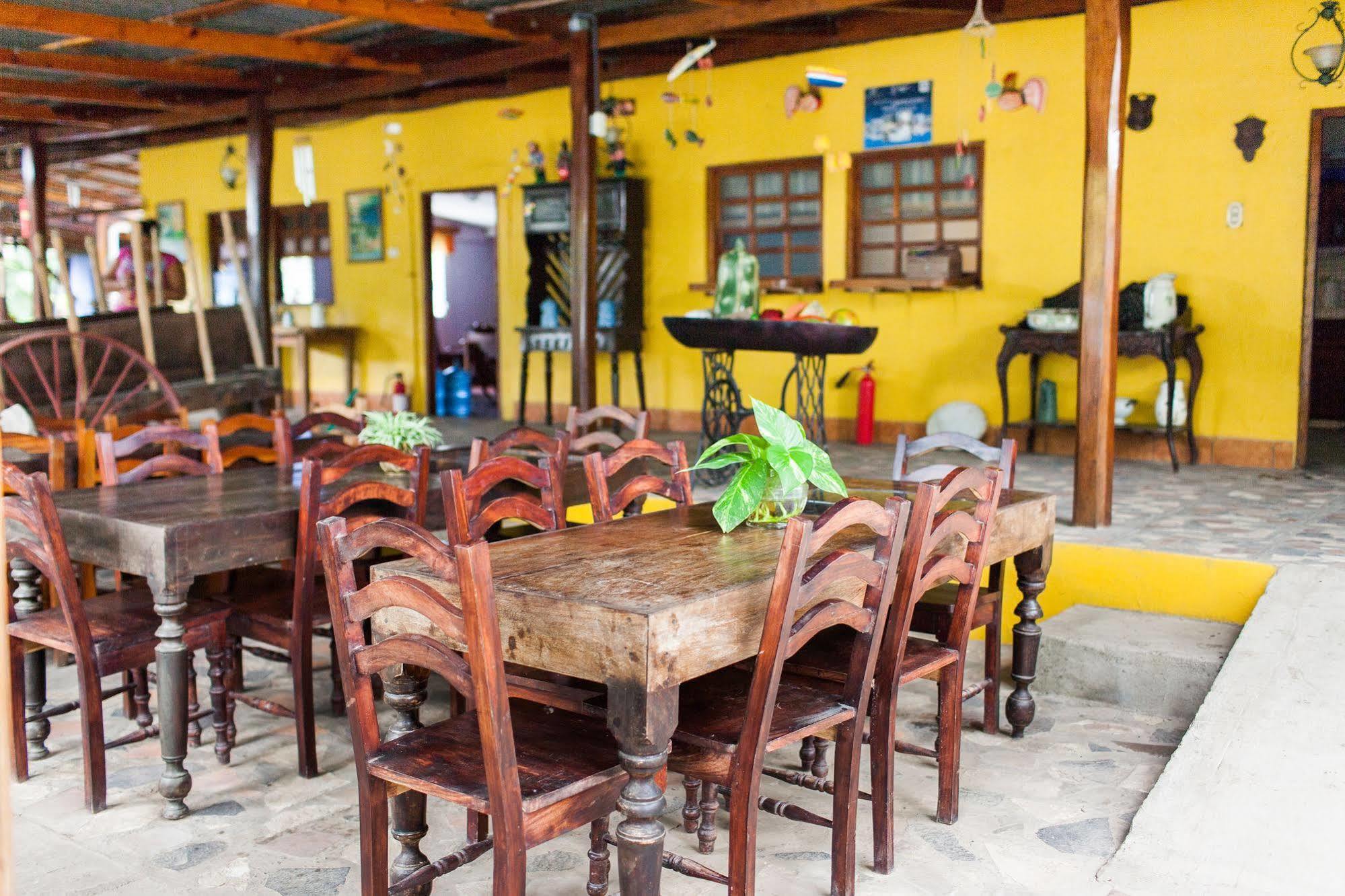 Hotel Hamacas ริวาส ภายนอก รูปภาพ