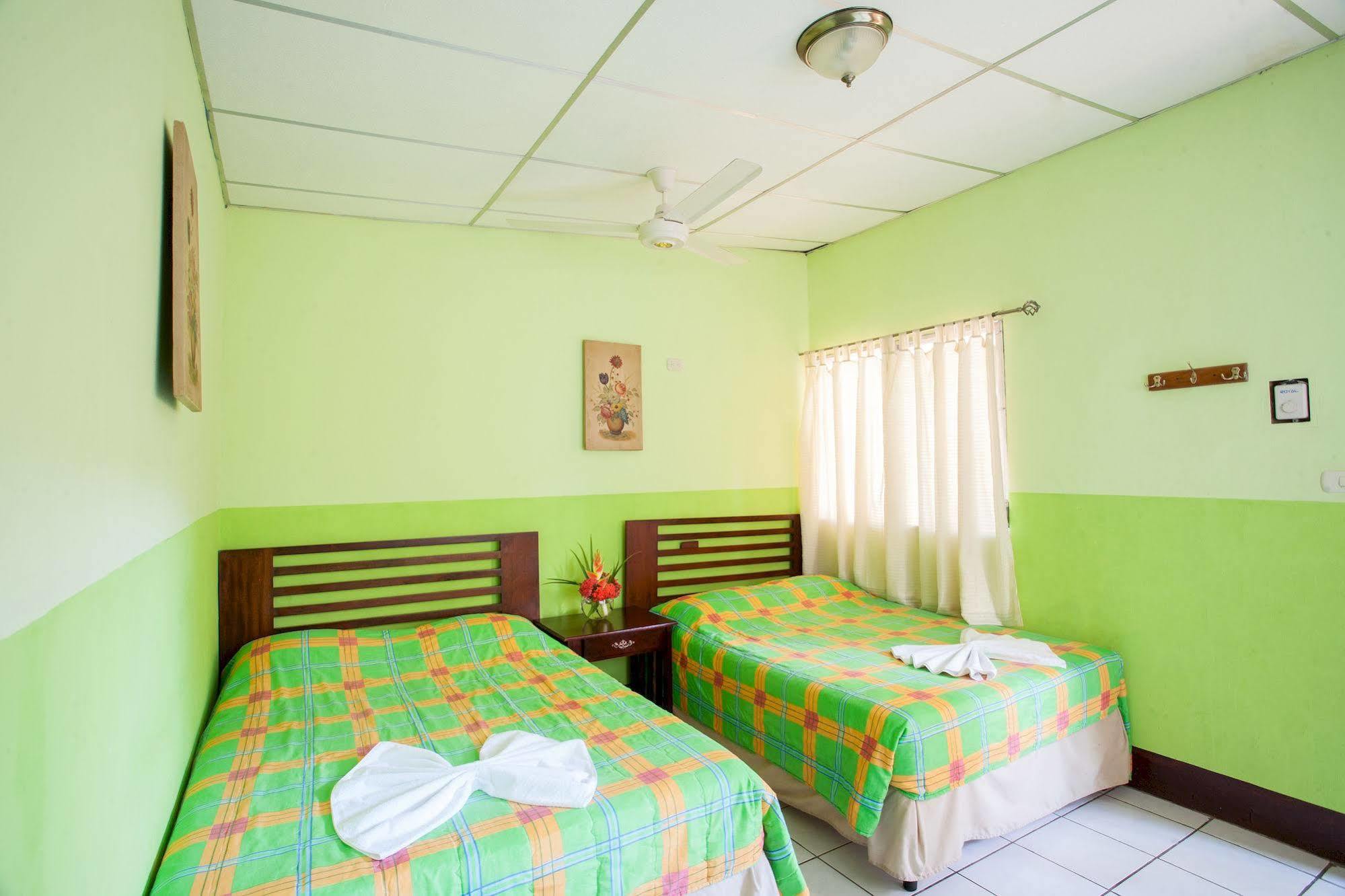 Hotel Hamacas ริวาส ภายนอก รูปภาพ